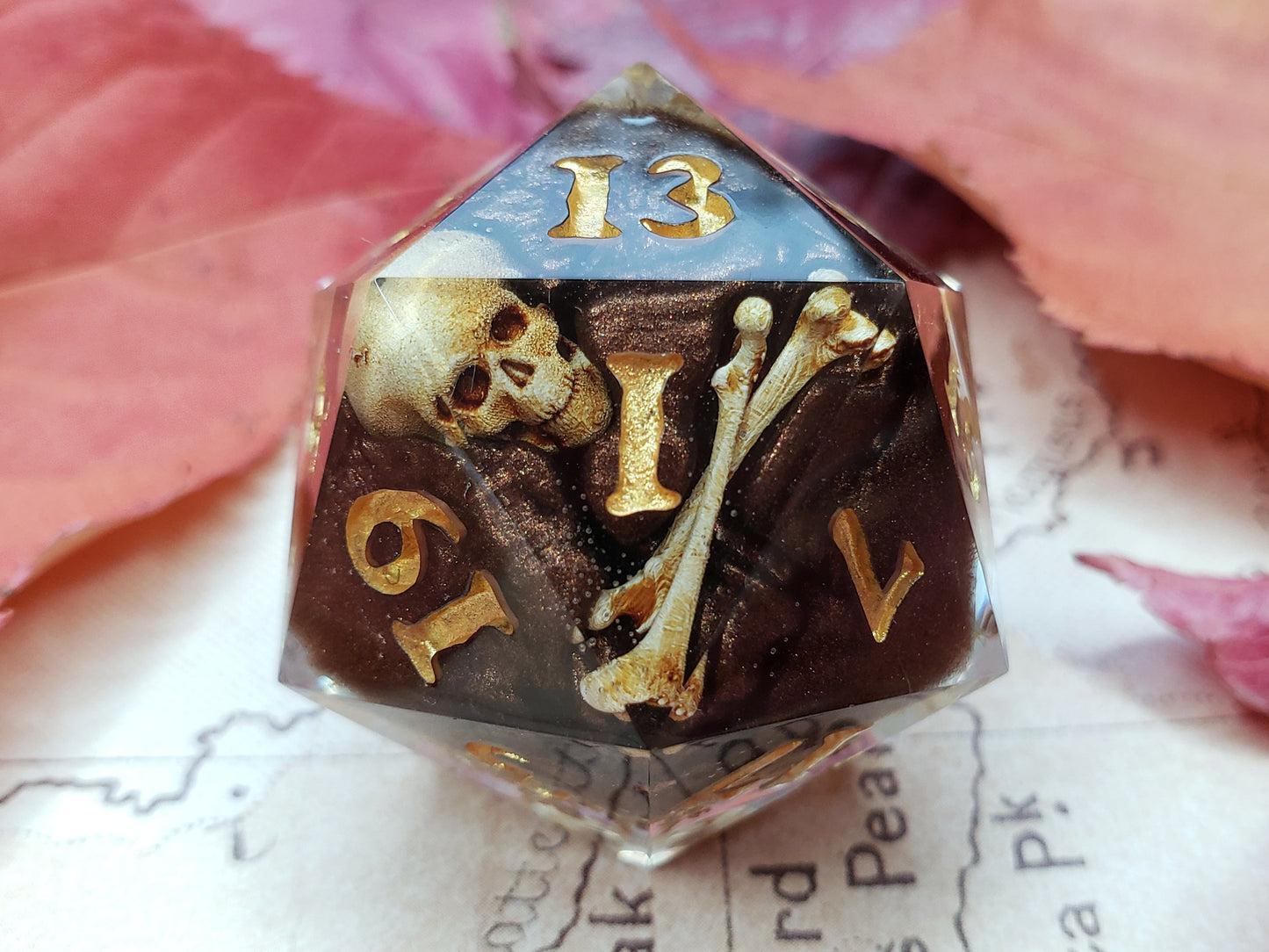 The Teeth of Autumn | Jumbo D20