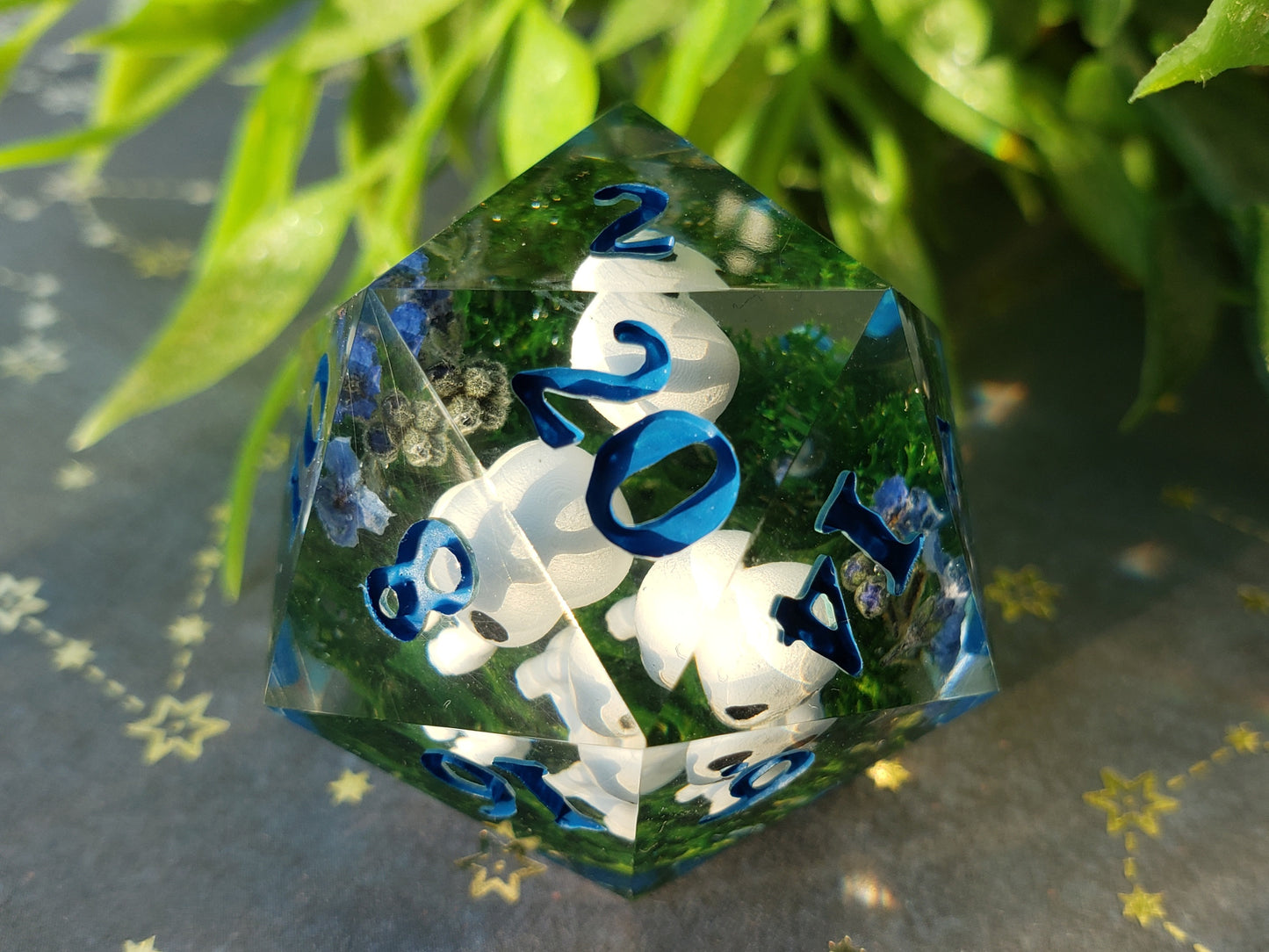 Children of the Forest | Jumbo D20