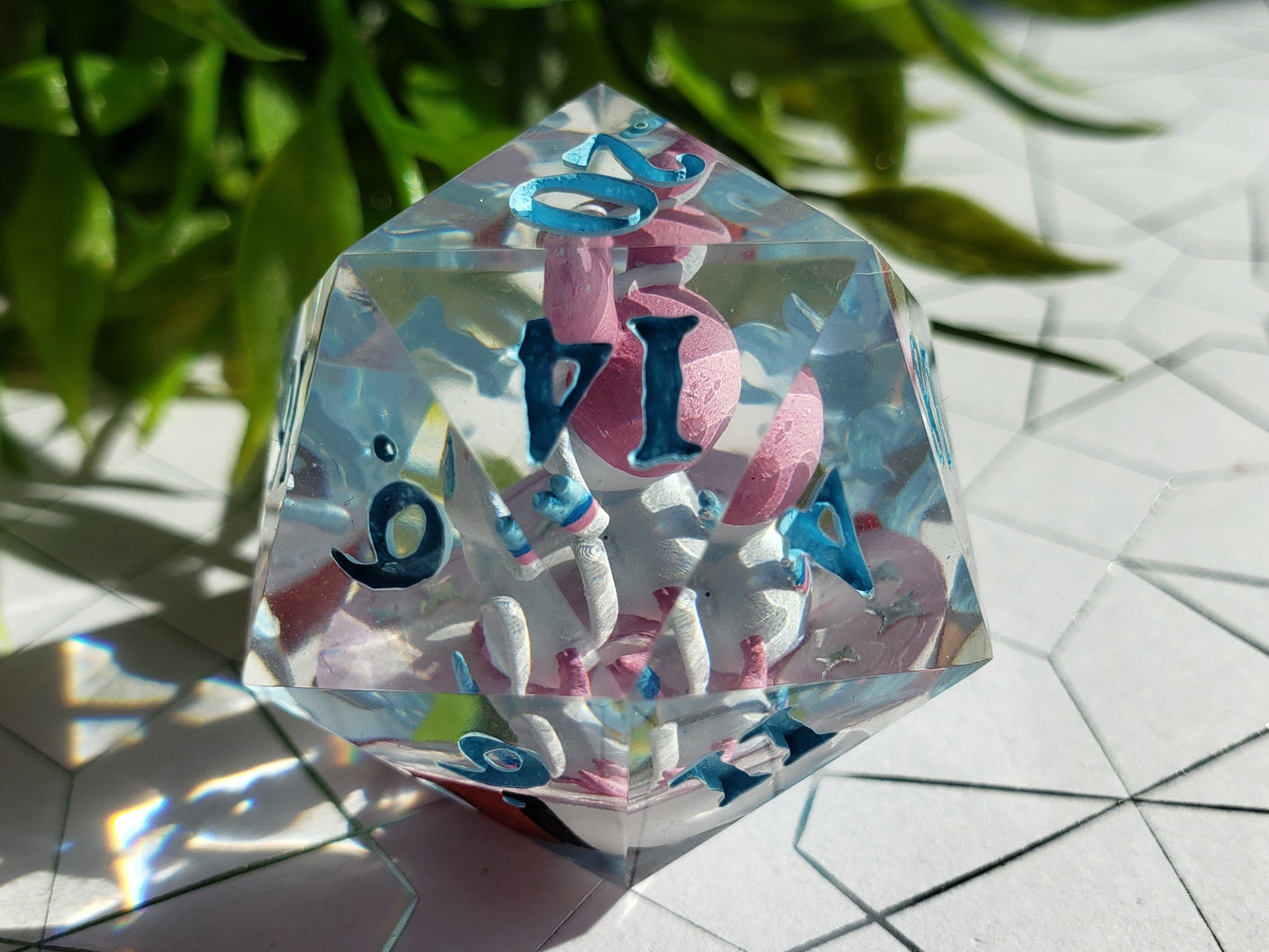 Sylveon (Battle Damaged) | Jumbo D20