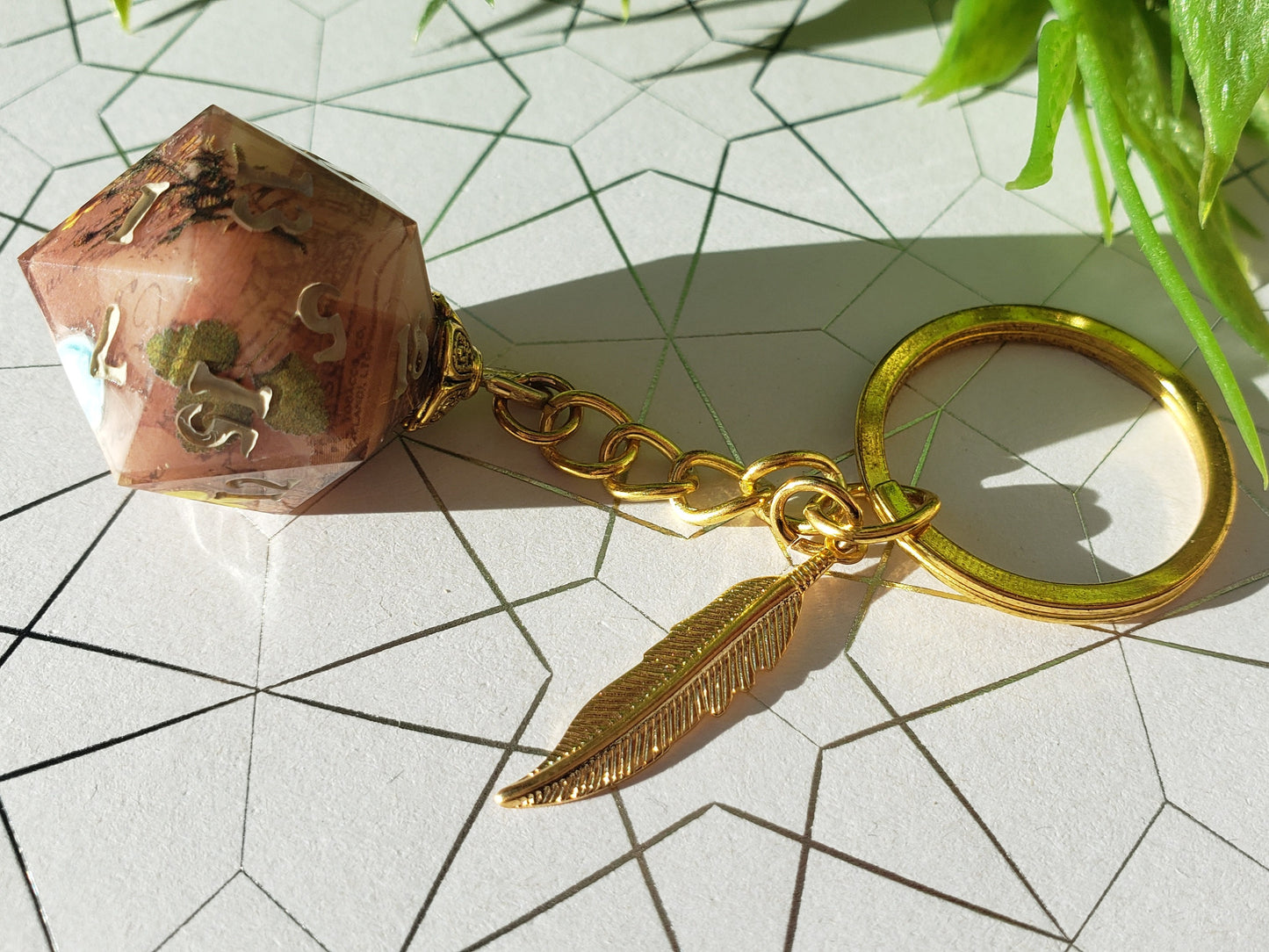 "Regal Antiquarian" - Handmade D20 Keychain