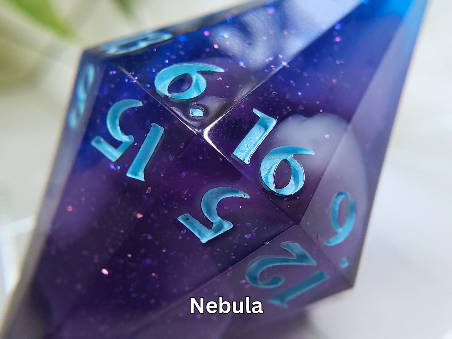 Gem-Shaped 'Stabby' D20