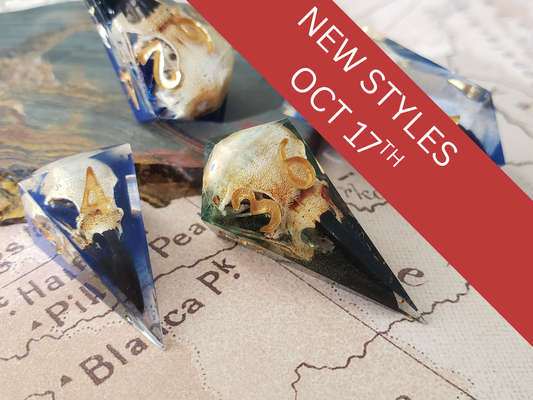 Raven Skull Dice Singles