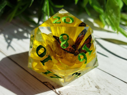 The Queen's Rest | Jumbo D20