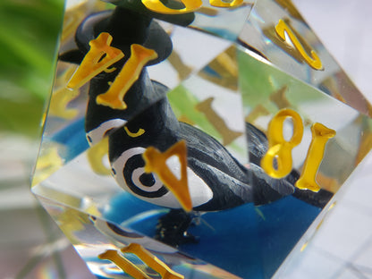 Sussie Magpie | Jumbo D20