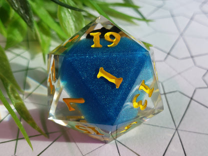 Sussie Magpie | Jumbo D20