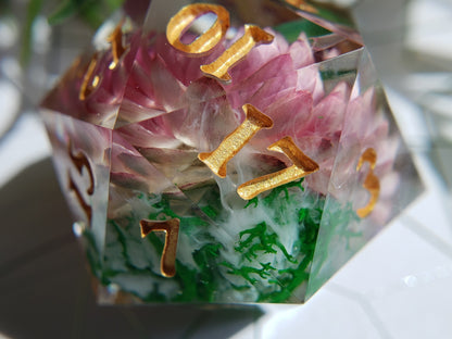 Broken Wings | Jumbo D20